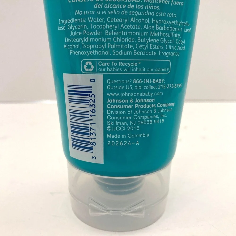 Johnson's No More Tangles 6.7 Fl Oz Rinse Out Conditioner NEW Factory Sealed